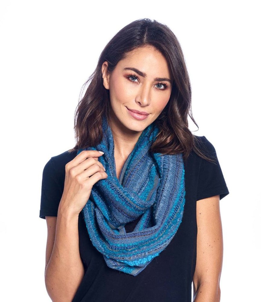 Scarves & Wraps Shupaca Boucle | Infinity Alpaca Scarf - Boucle - Capri Blue